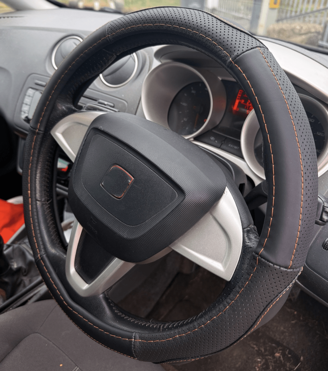 Universal Leather Steering Wheel Cover - Auto Seat Zone