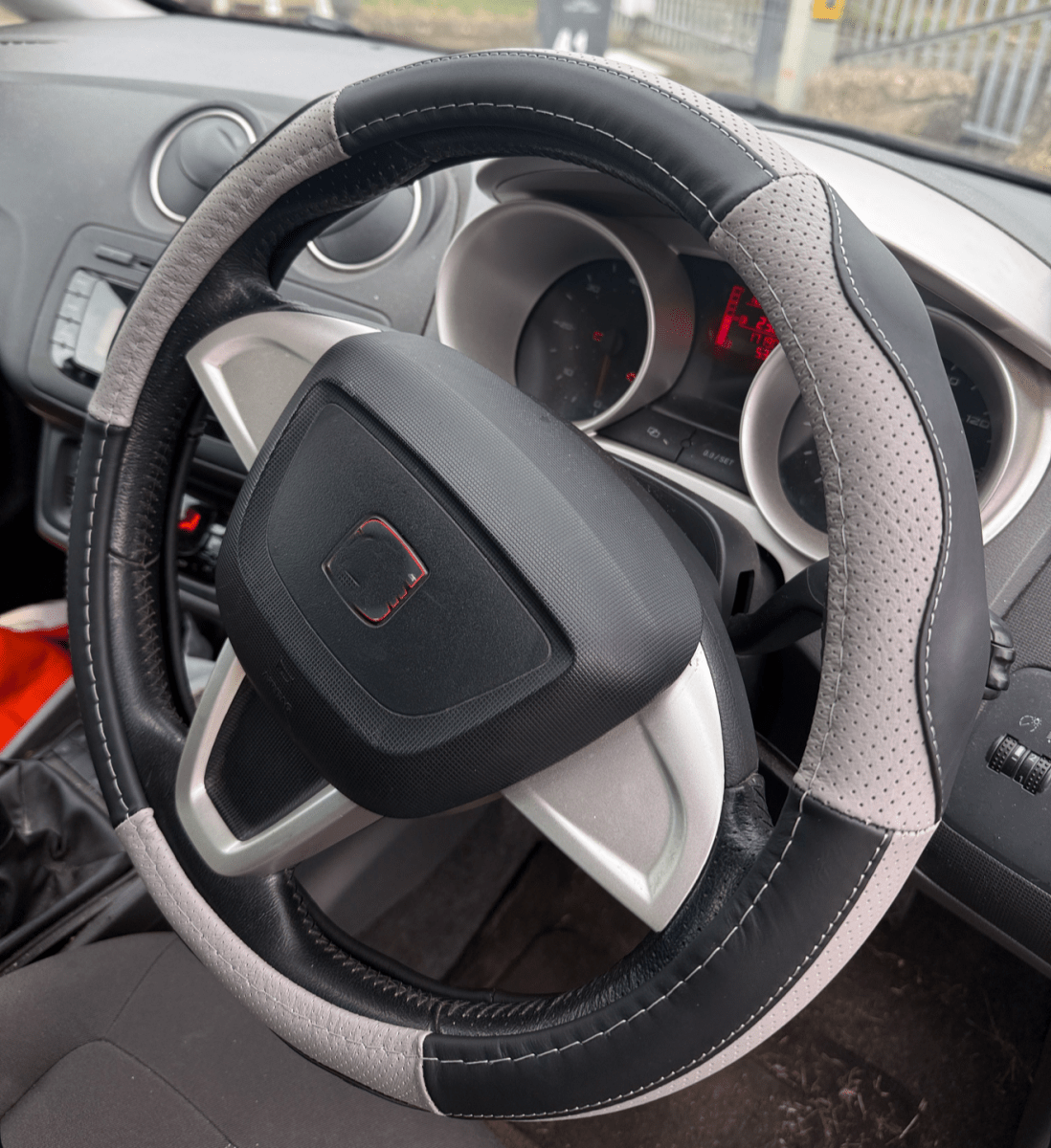 Universal Leather Steering Wheel Cover - Auto Seat Zone